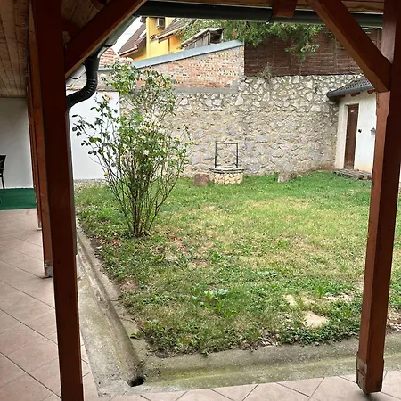 Bornemissza Apartman *